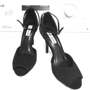 Steve Madden heel